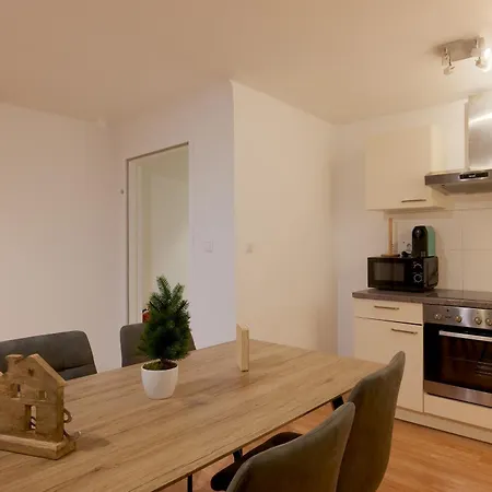 Spacious Apartment Near Schoenbrunn Castle Wenen Buitenkant foto